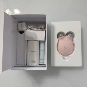 NuFACE Mini+ Starter Kit with Gel, Crème and Brush - New (Open Box)